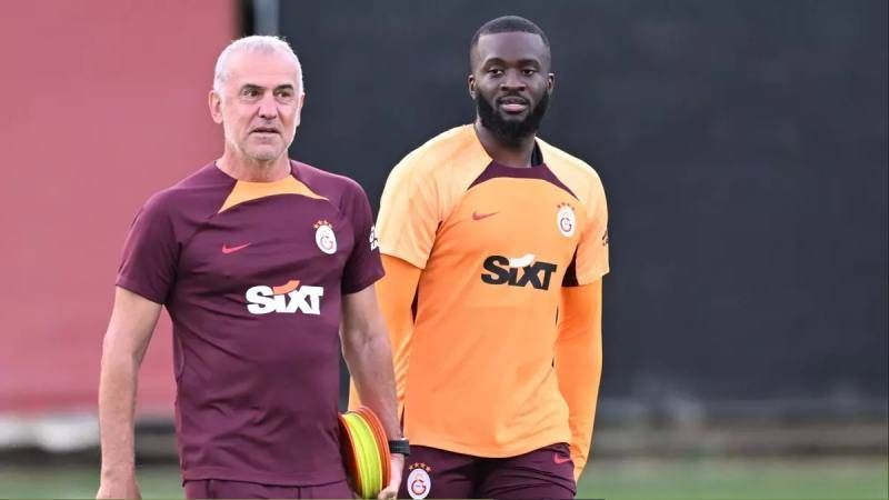 Okan Buruk Sarri belasıyla uğraşıyor! Hem Vecino'yu yâr etmedi hem de Galatasaray'ın yıldızını istedi 10