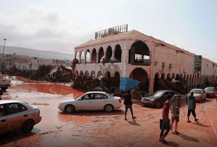 Libya'da sel felaketi: 3 bin kişi öldü, 7 bin kişi kayıp! MSB: İlk uçak bölgeye hareket etti 15