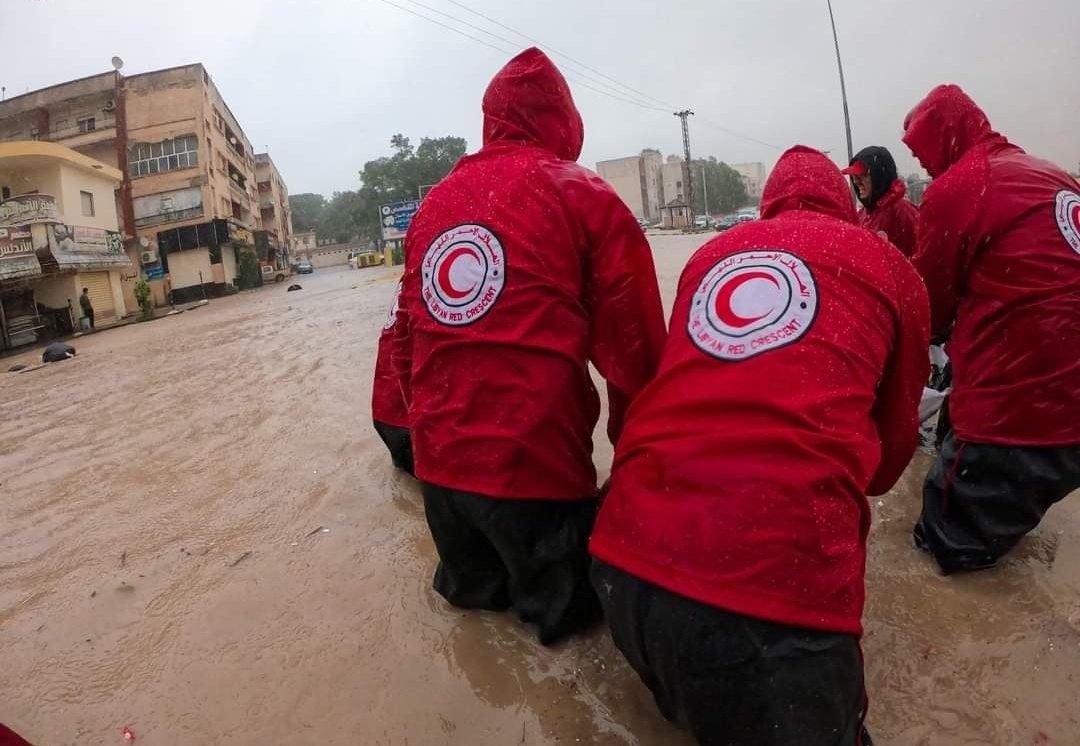Libya'da sel felaketi: 3 bin kişi öldü, 7 bin kişi kayıp! MSB: İlk uçak bölgeye hareket etti 8