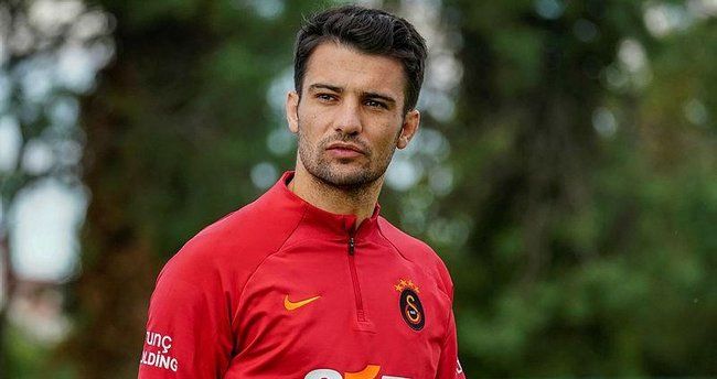 Okan Buruk'a büyük tepki: Onun değil, yeni transferin sözleşmesini askıya al hocam 8