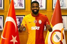 Okan Buruk'a büyük tepki: Onun değil, yeni transferin sözleşmesini askıya al hocam 11