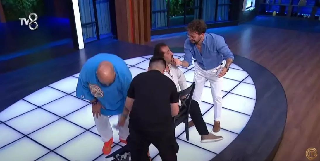 MasterChef All Star'da Mehmet Şef aniden fenalaştı! Sebebi bakın ne çıktı 3