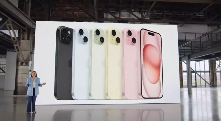 Apple, iPhone 15 serisini resmen tanıttı! İşte Türkiye fiyatı... 13