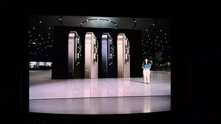 Apple, iPhone 15 serisini resmen tanıttı! İşte Türkiye fiyatı... 36
