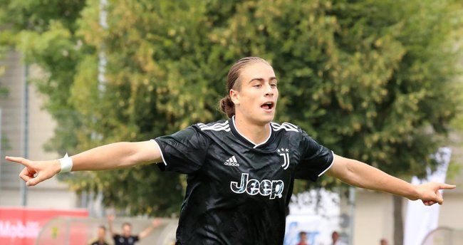 Galatasaray'da transfer bitmedi! Fenerbahçe istedi Cimbom da devrede 5