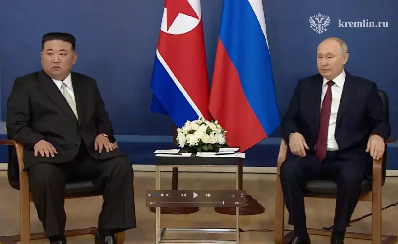 Putin-Kim görüşmesinde dikkat çeken detay! Kuzey Kore liderinin ilk sözleri bakın ne oldu... 1