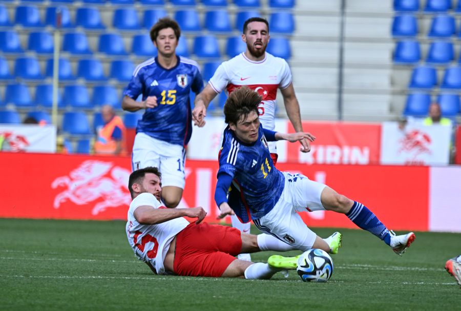 Okan Buruk Stefan Kuntz'un yanına gönderdi yıldız futbolcu milli takımı bırakıp Florya'ya geldi! 17