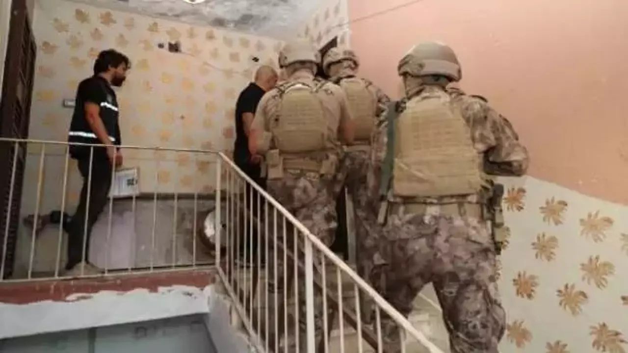 Depremzedeleri dolandıran vicdansızlık için harekete geçildi! Şafak operasyonu... 3