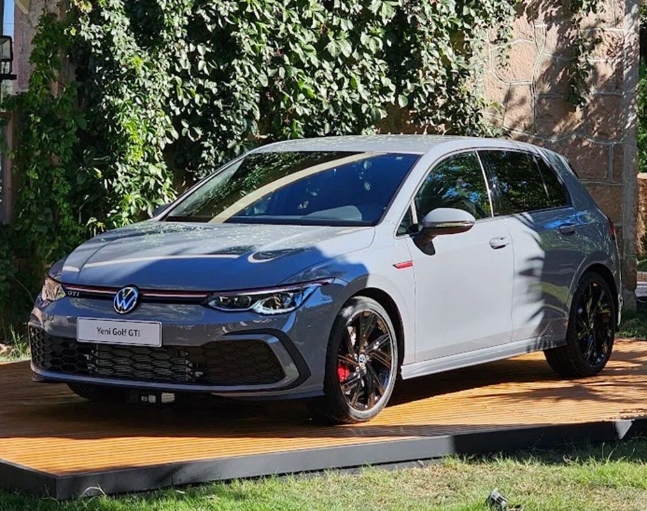 Volkswagen'in ikonik modeli Golf'un 8. nesli Türkiye'de satışa sunuldu 3