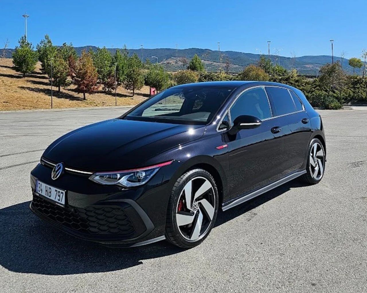 Volkswagen'in ikonik modeli Golf'un 8. nesli Türkiye'de satışa sunuldu 4