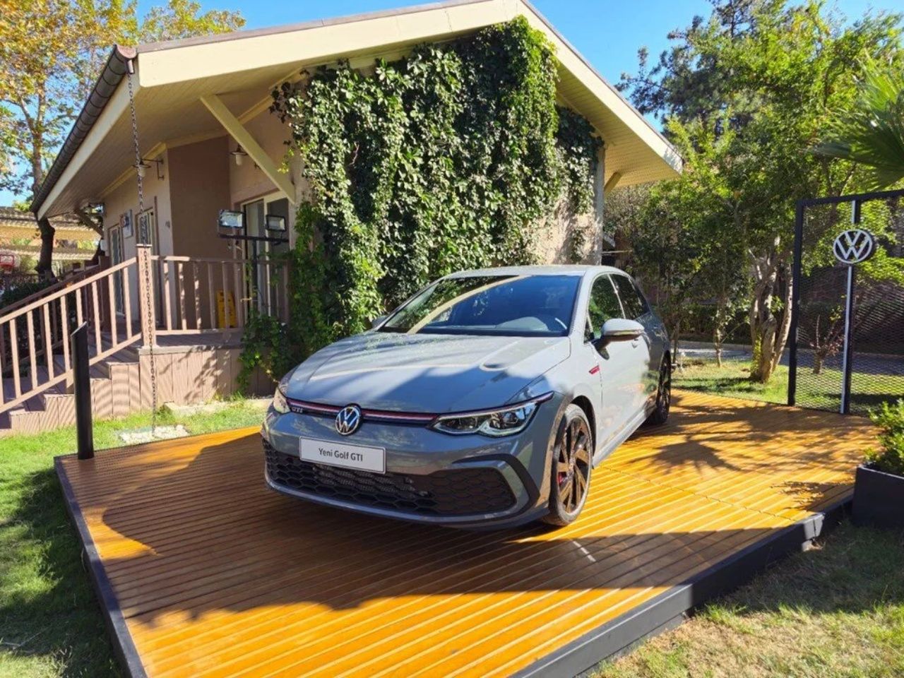 Volkswagen'in ikonik modeli Golf'un 8. nesli Türkiye'de satışa sunuldu 2
