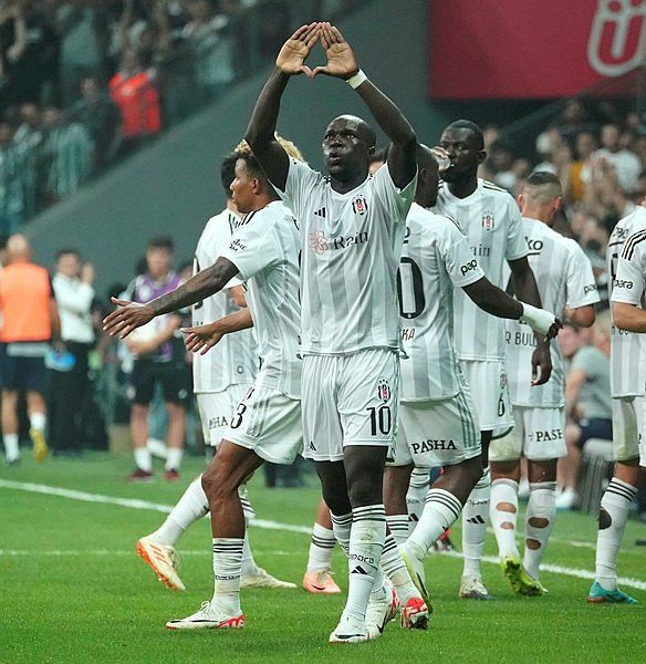 Fatih Terim'i 3 ayda çileden çıkaran 27 milyon euro'luk yıldızı Stanojevic kaptı 23
