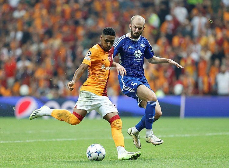 Fatih Terim'i 3 ayda çileden çıkaran 27 milyon euro'luk yıldızı Stanojevic kaptı 5