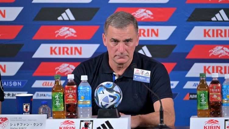Hakan Çalhanoğlu, Uğurcan Çakır ve Cengiz Ünder'den Stefan Kuntz'a operasyon! 8