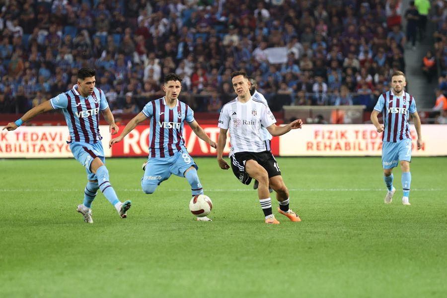 Şenol Güneş Fatih Terim'in 1 yıl peşinden koştuğu yıldız karşısında perişan oldu 4