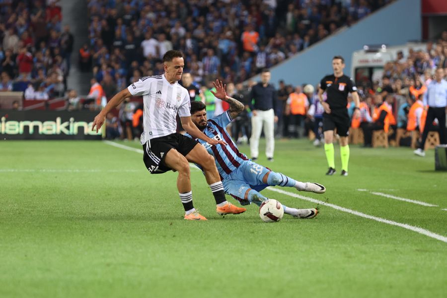 Şenol Güneş Fatih Terim'in 1 yıl peşinden koştuğu yıldız karşısında perişan oldu 5