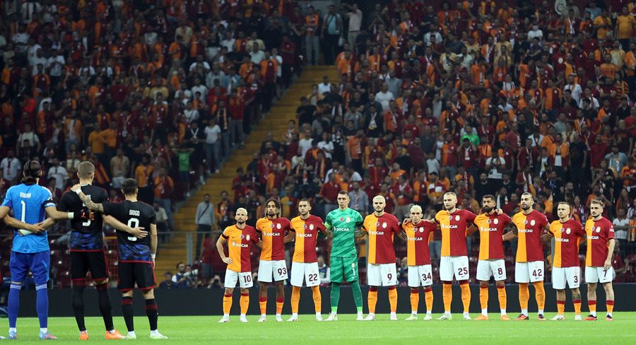 Sadece Okan Buruk'u değil Didier Deschamps'ı bile büyüledi 450 bin euro'luk maaşıyla yıldızlara ders verdi 18