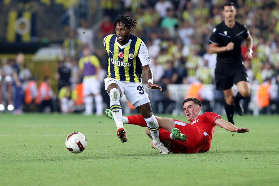 Brezilya'da Fred, Türkiye'de Caner Erkin çılgınlığı! 11