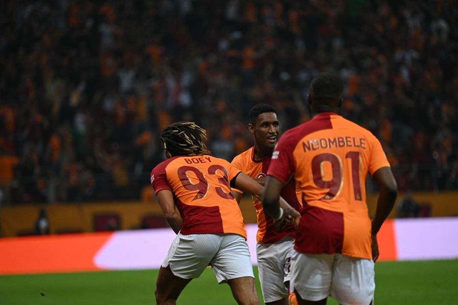 Galatasaray'a bedavaya imza atan yıldızda silahlı saldırı ve 9 kurşun! 5
