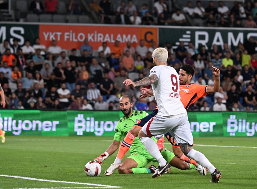 2-1'in ardından 3 yıldızı topa tuttu: Eğer sen bu adamları oynatırsan İcardi erkenden emekli olur 16