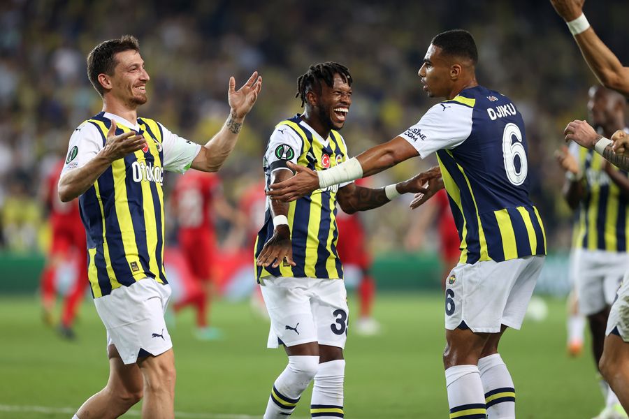İsmail Kartal'a 'hoca değil' diyen yorumculara Ali Koç darbesi! O isimleri açıklayıp taraftarın önüne atacak 2