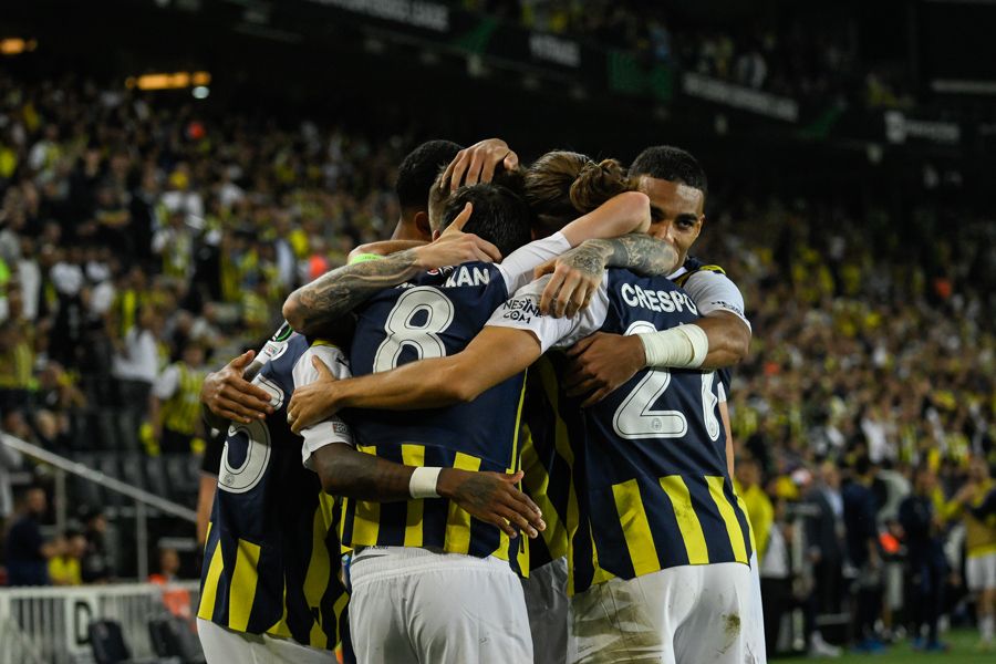 İsmail Kartal'a 'hoca değil' diyen yorumculara Ali Koç darbesi! O isimleri açıklayıp taraftarın önüne atacak 10