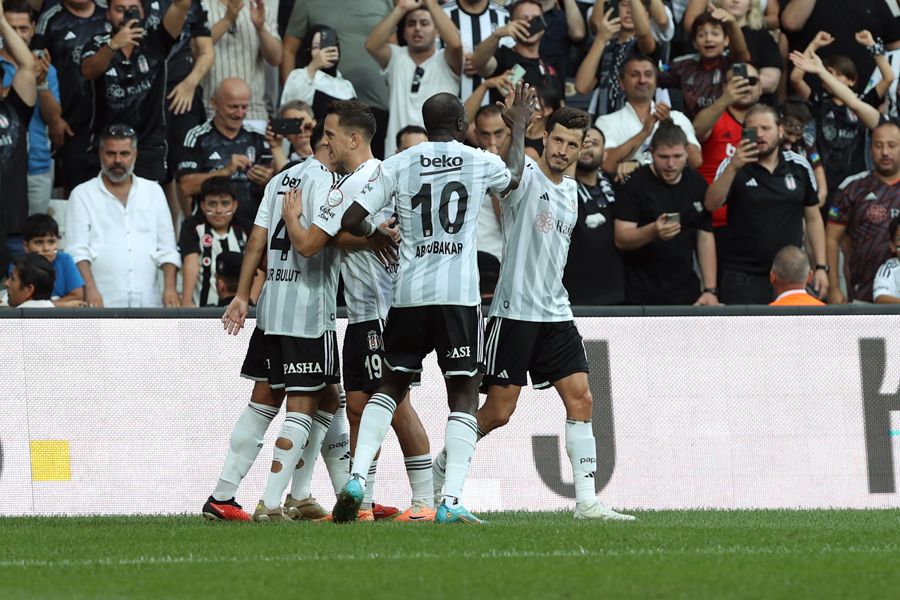 Şenol Güneş'e transfer operasyonu! Ahmet Nur Çebi istediği oyuncuların bir tanesini bile almadı 10