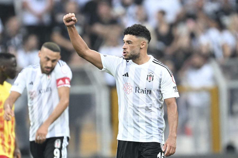 Şenol Güneş'e transfer operasyonu! Ahmet Nur Çebi istediği oyuncuların bir tanesini bile almadı 11