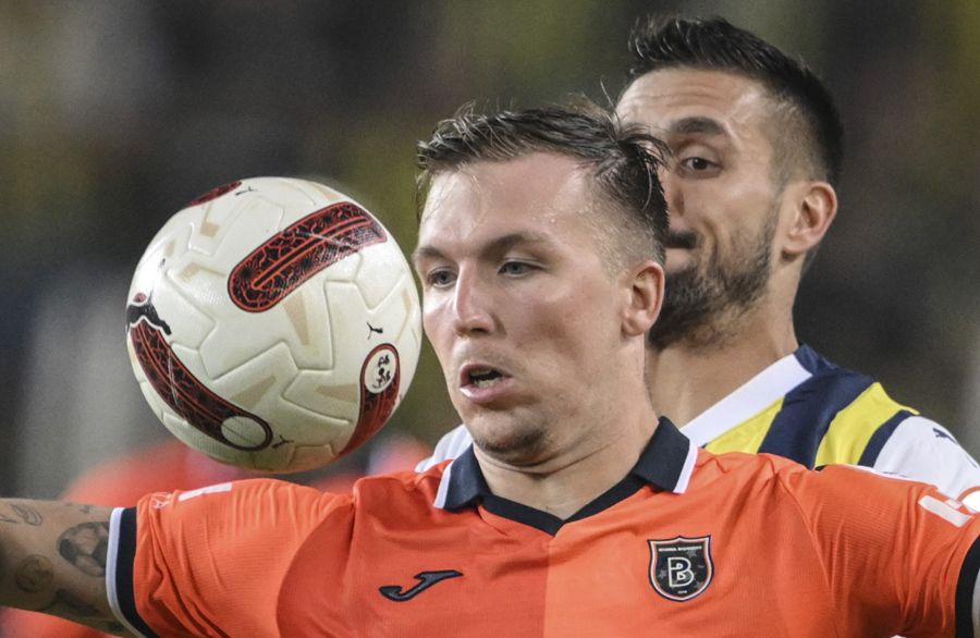 Okan Buruk elinden kaçırdığı yıldızı izledikçe kahroluyor! İsmail Kartal'la 11 maçta 6 gol 2 asist 16