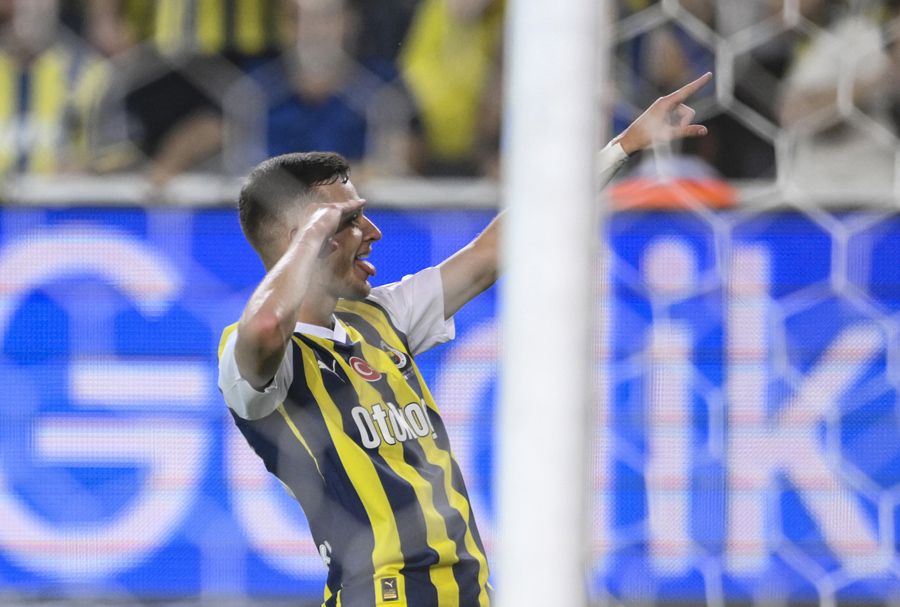 İsmail Kartal Livakovic'i gece 12'de antrenmana çıkarmalı! Ahlaksızlık, terbiyesizlik yapıldı 2