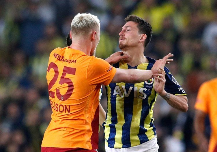 Florya'da kriz çıkardı! Davison Sanchez kadar maaş isterim deyip gitti 13