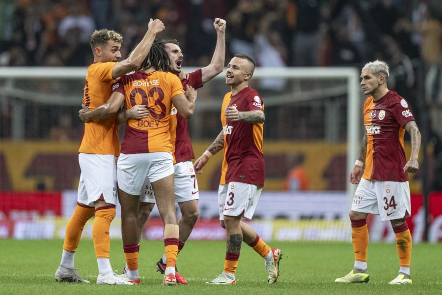 Zaha, Anelka gibi olacak Galatasaray'da tutmayacak göreceksiniz! 9