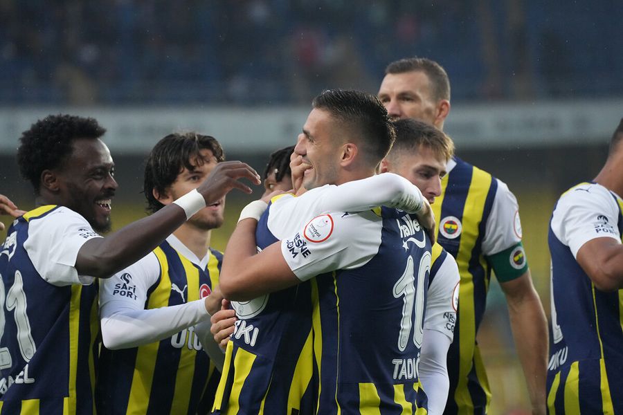 Cengiz Ünder'in geri dönüşünde takımdan kesilecek yıldızı açıkladı: İrfan Can Kahveci değil! 2