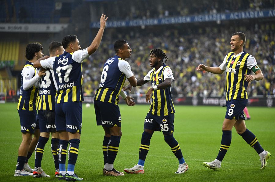 Cengiz Ünder'in geri dönüşünde takımdan kesilecek yıldızı açıkladı: İrfan Can Kahveci değil! 5