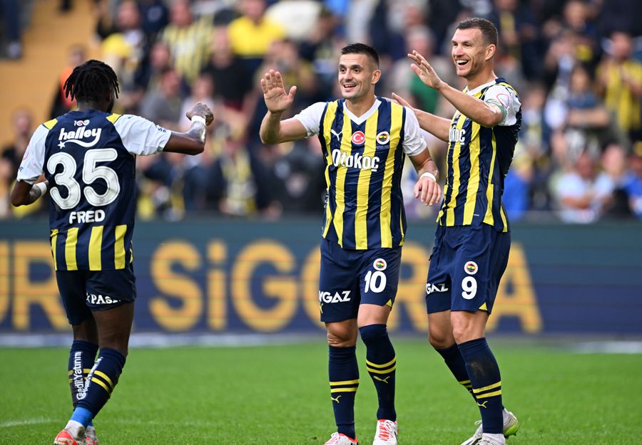 Cengiz Ünder'in geri dönüşünde takımdan kesilecek yıldızı açıkladı: İrfan Can Kahveci değil! 6