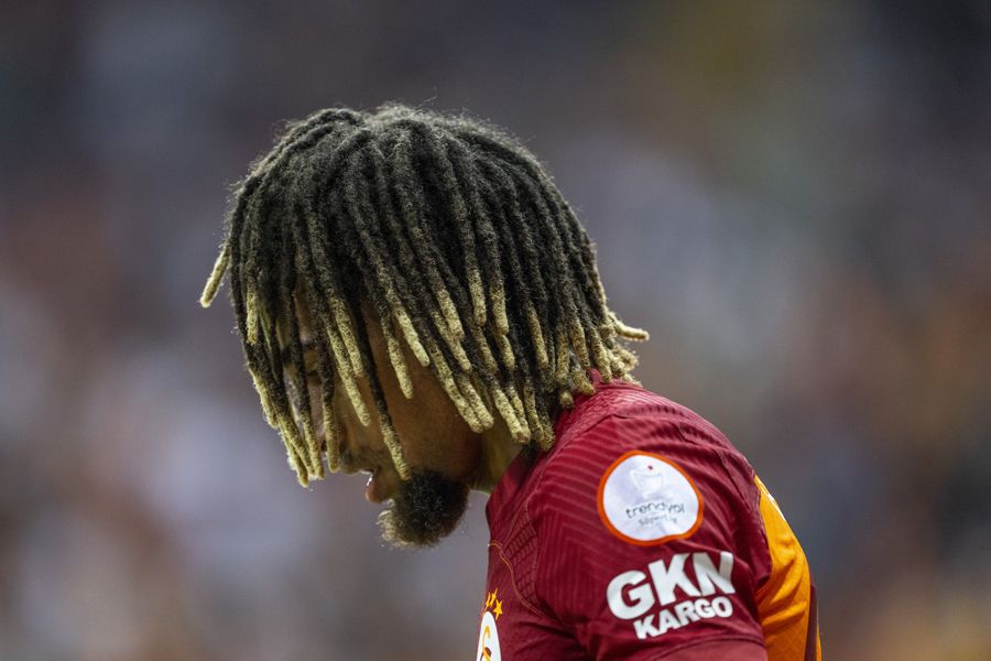Okan Buruk'un en büyük transfer yanlışını açıkladı: Eğer onu alsaydı Galatasaray 15 Nisan'da şampiyondu 8
