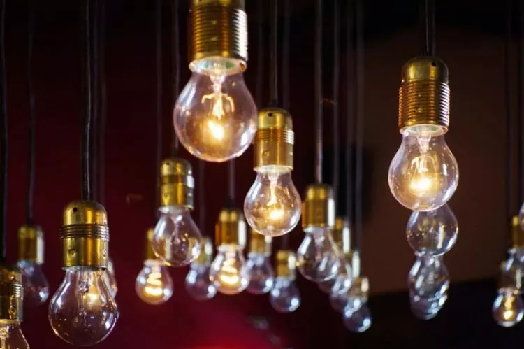 İstanbullular mumlarınızı hazırlayın! 21 ilçede elektrikler kesilecek 11