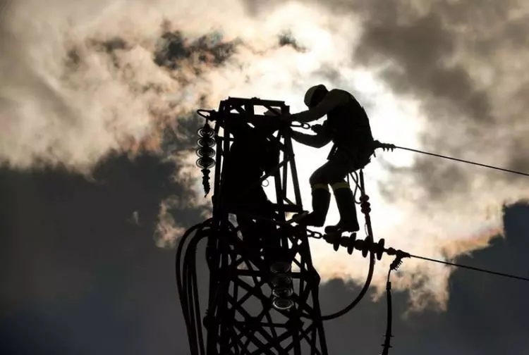 İstanbullular mumlarınızı hazırlayın! 21 ilçede elektrikler kesilecek 21