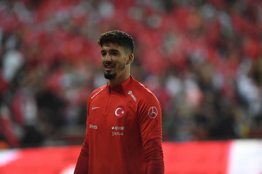 Altay Bayındır Fenerbahçe kariyerini bitiren ismi açıkladı: Oynattığı sistem beni yaktı 12