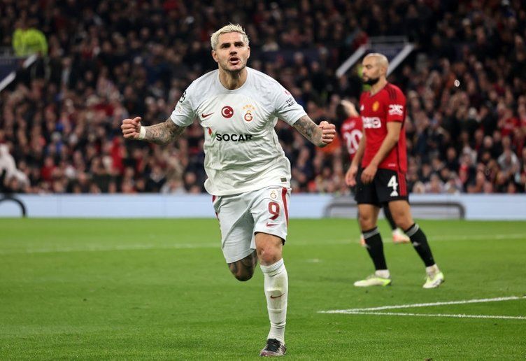 Okan Buruk duysa o da şaşırır! Kulübede pısırık pısırık duruyor bu takımın hocası Fatih Terim olmalı 9