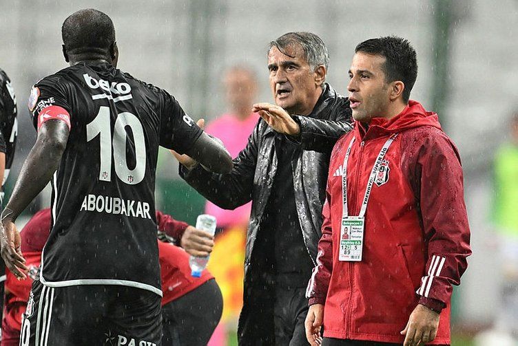 Aboubakar'ın, Rebic'in maaşını görünce çıldırdı: Ben MLS'e gidiyorum 2