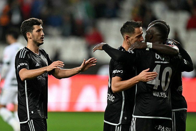 Aboubakar'ın, Rebic'in maaşını görünce çıldırdı: Ben MLS'e gidiyorum 3