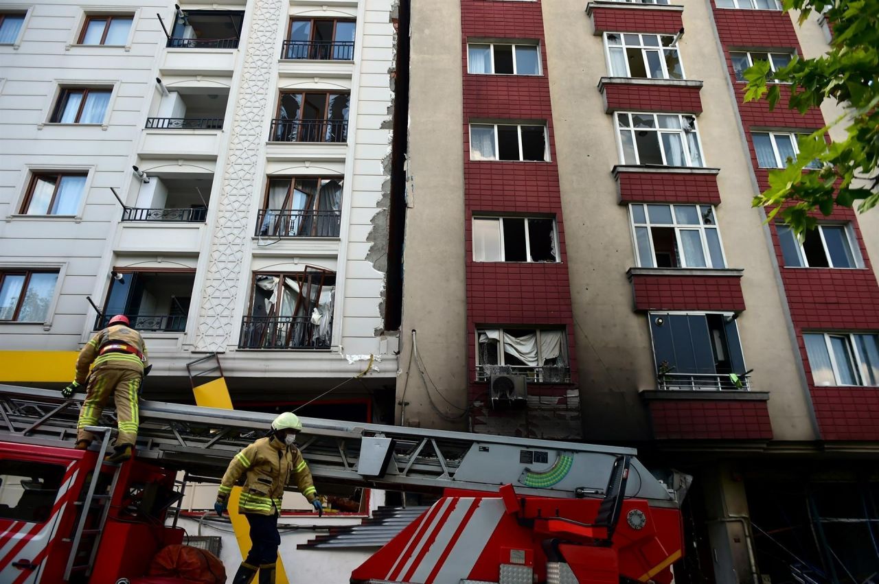 Bahçelievler’deki patlamaya ilişkin itfaiye raporu hazırlandı: Gaz bağlantı hortumu kasıtlı olarak kesilmiş 3