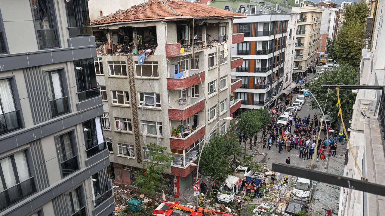Bahçelievler’deki patlamaya ilişkin itfaiye raporu hazırlandı: Gaz bağlantı hortumu kasıtlı olarak kesilmiş 5