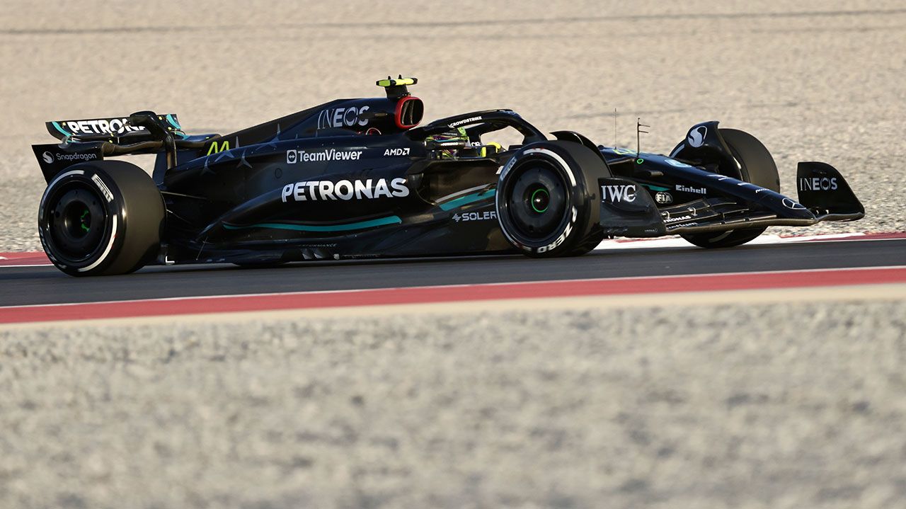 Formula 1 Katar Grand Prix öncesi dünyaca ünlü pilotlar teste çıktı! 5