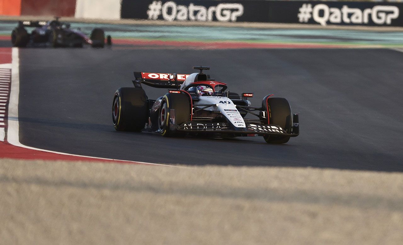 Formula 1 Katar Grand Prix öncesi dünyaca ünlü pilotlar teste çıktı! 13