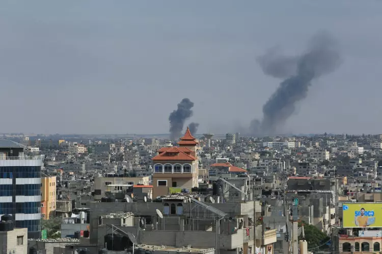 İşgalci İsrail, Gazze'de sivilleri bombalıyor! 2