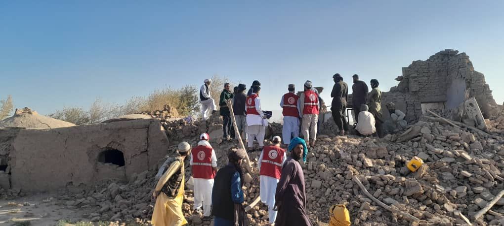 Afganistan'da 6.3 büyüklüğünde deprem! 2 bin 53 kişi öldü, 9 bini aşkın kişi yaralandı 2