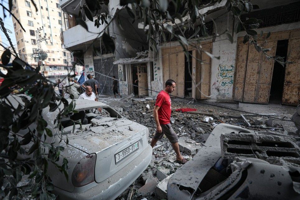 İsrail saldırıya devam ediyor: Gazze'de yıkımın boyutunu gösteren kareler... 31