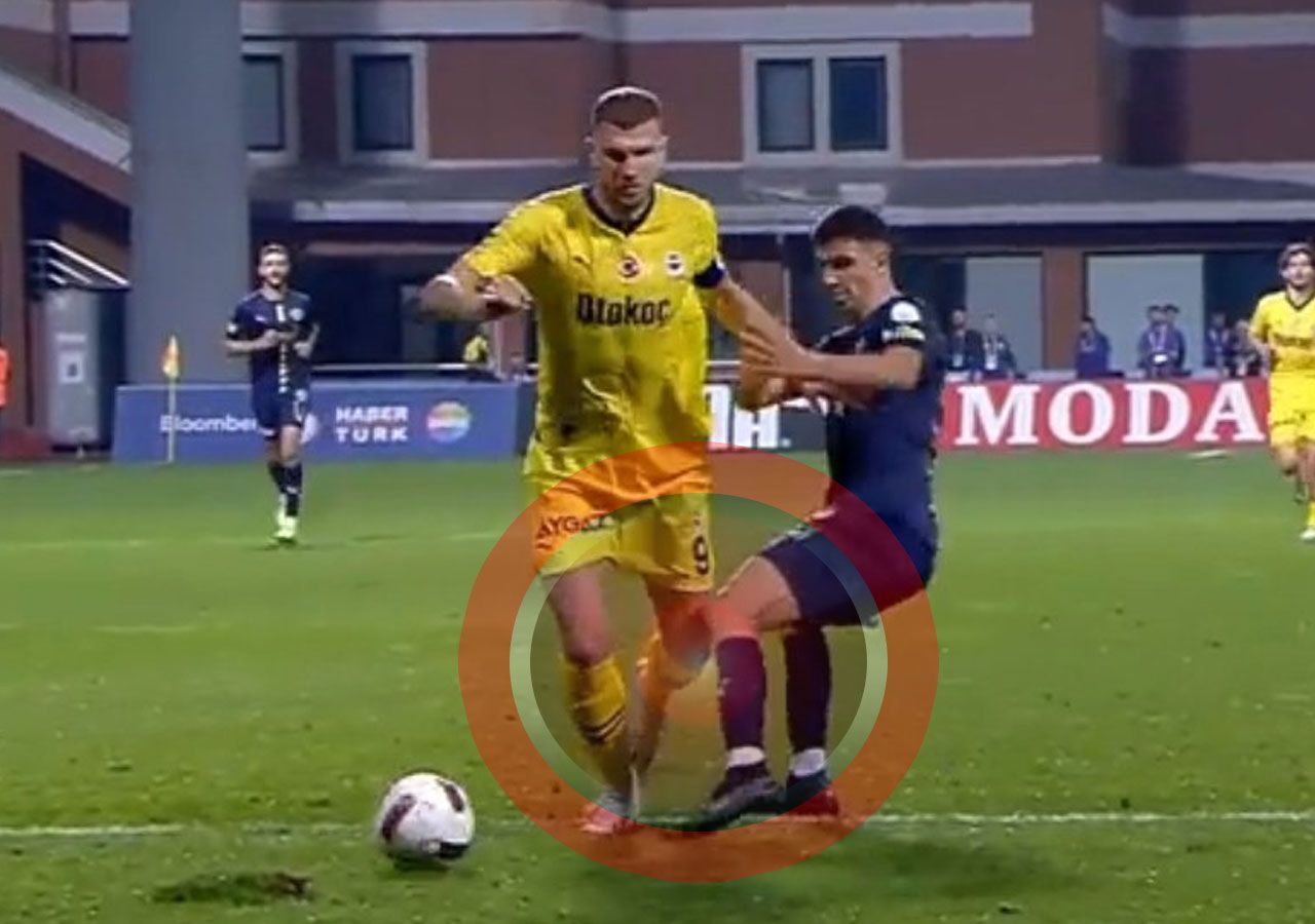 Dzeko'nun pozisyonuna bir tek o penaltı dedi İlker Yağcıoğlu bir anda ağız değiştirdi 1